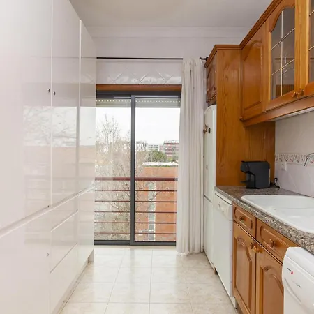 Gama Avenue In * Lagos